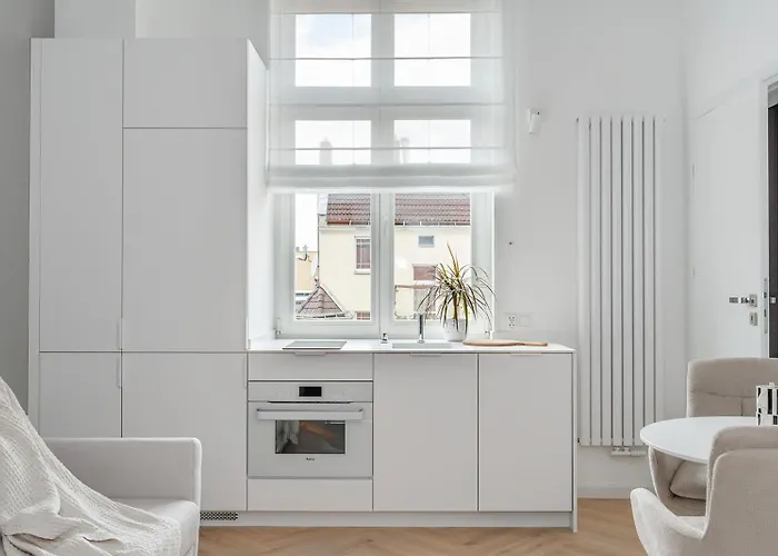 Fancy District Jezyce Апартаменты *