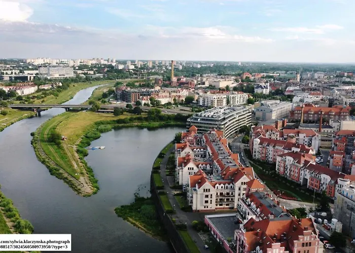 Fancy District Jezyce Апартаменты *