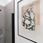 Fancy District Jezyce بوزنان