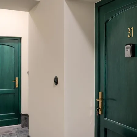 Apartment Fancy District Jezyce