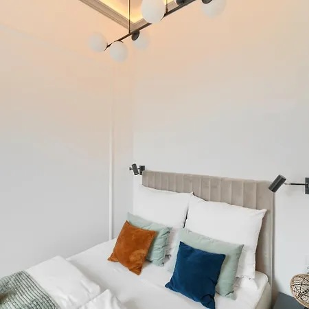 Fancy District Jezyce Apartment