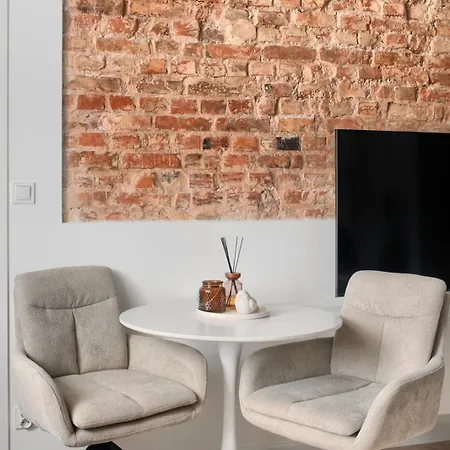 Fancy District Jezyce Apartment